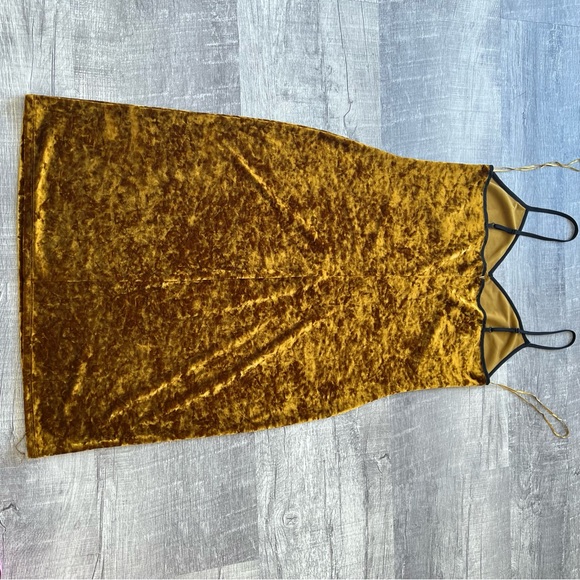 1.State Womens Velvet Slip Dress Mustard Yellow Size L - Picture 11 of 13
